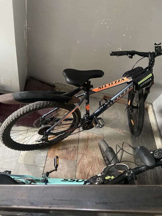 Velosiped holati yangidek remont qiladigan joyi yoq alumin rama — 1