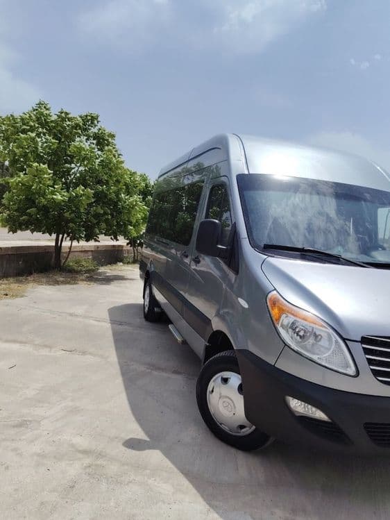 Transport xizmatlari:  Tog’ Samarqand Buxoro 20 kishilik JAC — 1