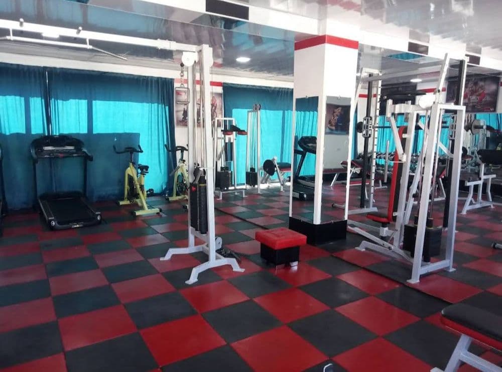 Fitness anjomlar sotiladi!  Tayyor biznes! — 2