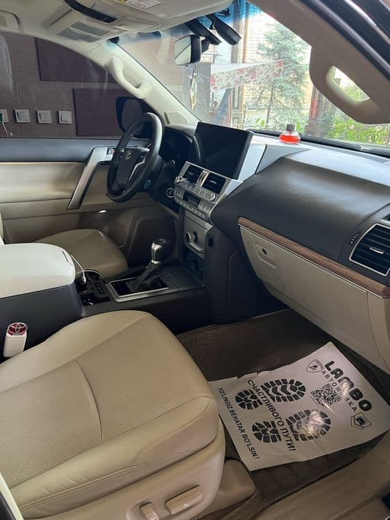 Premium Transfer, Personal Driver, Airport Transfer. — 4