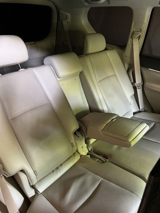 Premium Transfer, Personal Driver, Airport Transfer. — 6