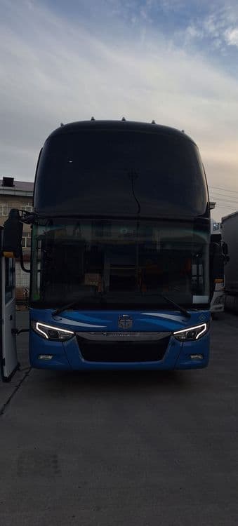 Sayohat uchun avtobus 59 o’rindiqli