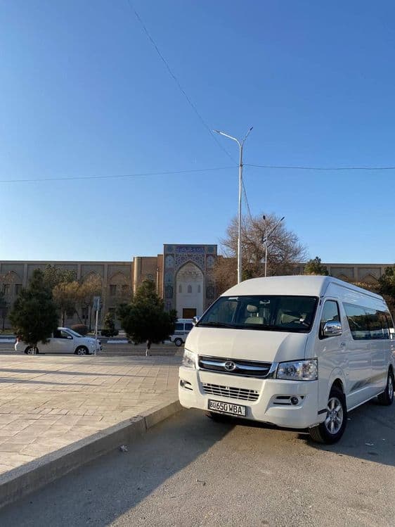 Mikroavtobus 18 kishilik ichki tourism va tashqi tourism uchun — 3