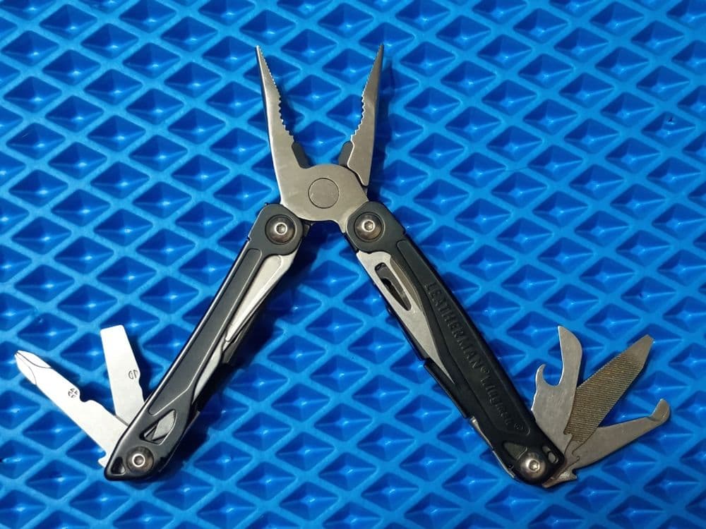 Продам мультитул Leatherman Wingman — 1
