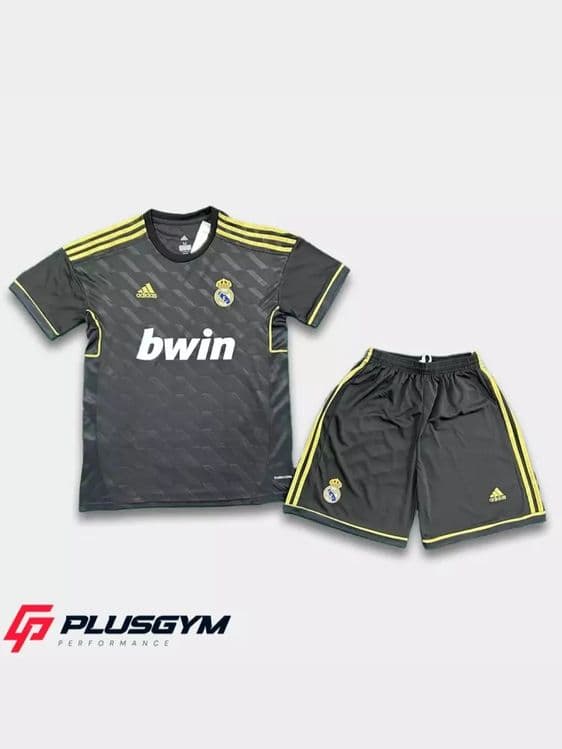Fudbol Forma retro Barselona Real madrid va boshqa klublar formalari — 5