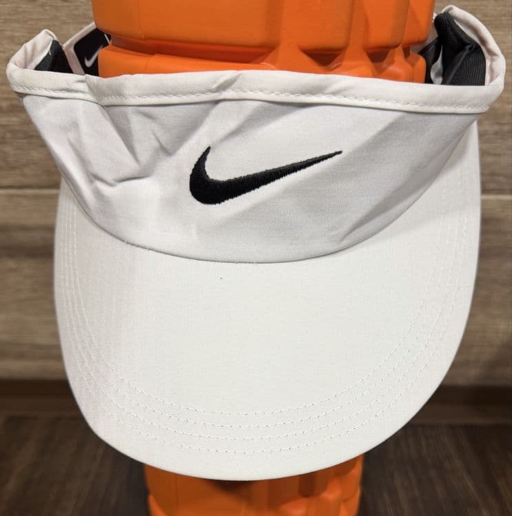 Nike Козырек для Тениса