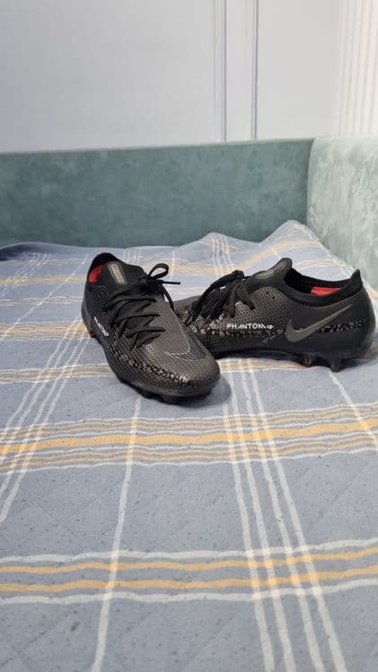 Nike qora phantom — 2