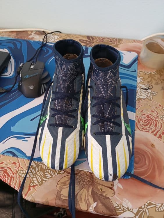Airzoom butsi ozgina giyilgan holati yaxshi — 1