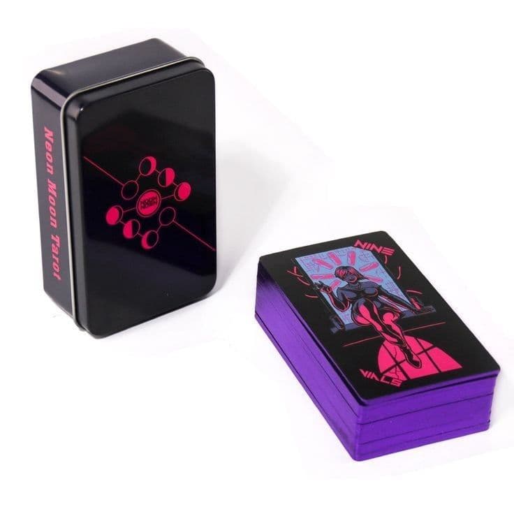 Таро Неоновой луны (Neon moon tarot) — 1