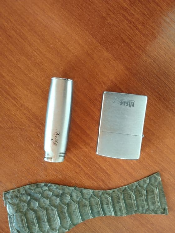Продается зажигалка бензиновая — 1