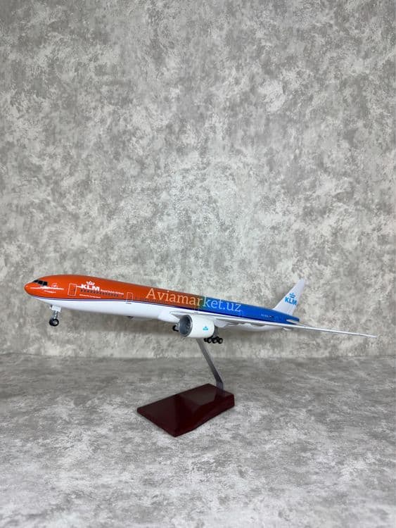 Самолет модель (Boeing-777-300) KLM с LED подсветкой — 3