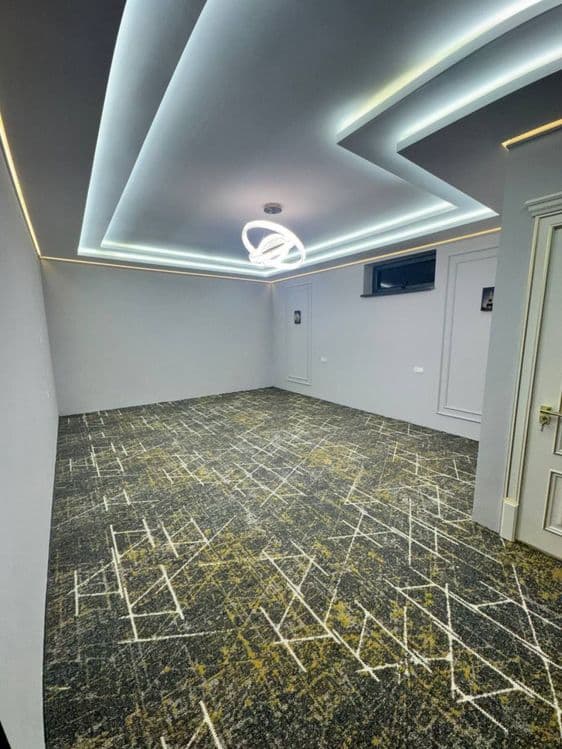 Мастер по коврам: оверлок, резка, соединение, дизайн, укладка — 3