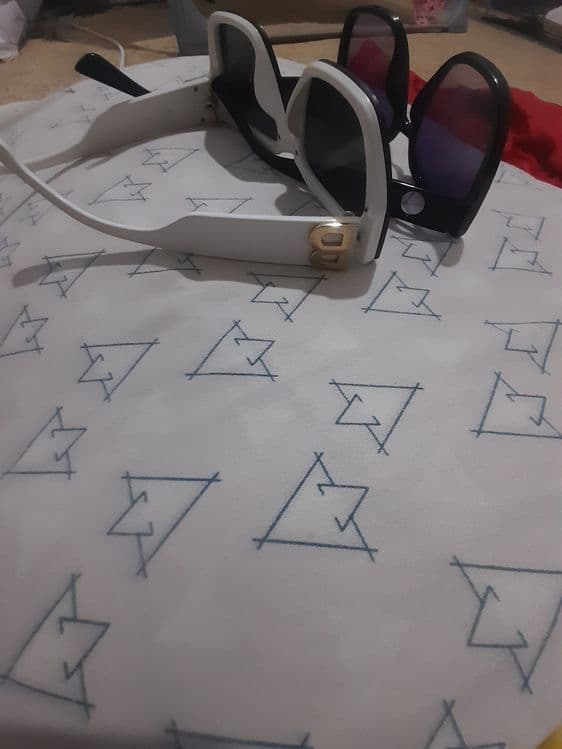 Oq va qora achki sotiladi — 1