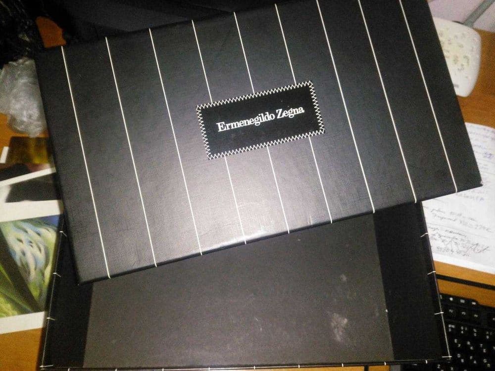 Подарочная шкатулка и брендовая коробка Ermenigildo Zegna — 4