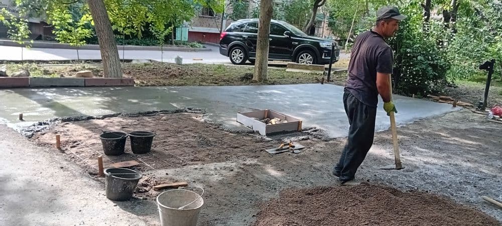 Заливаем Стяшка бардер парковка площадки. Стяшка пола тйоплий пола вну — 7
