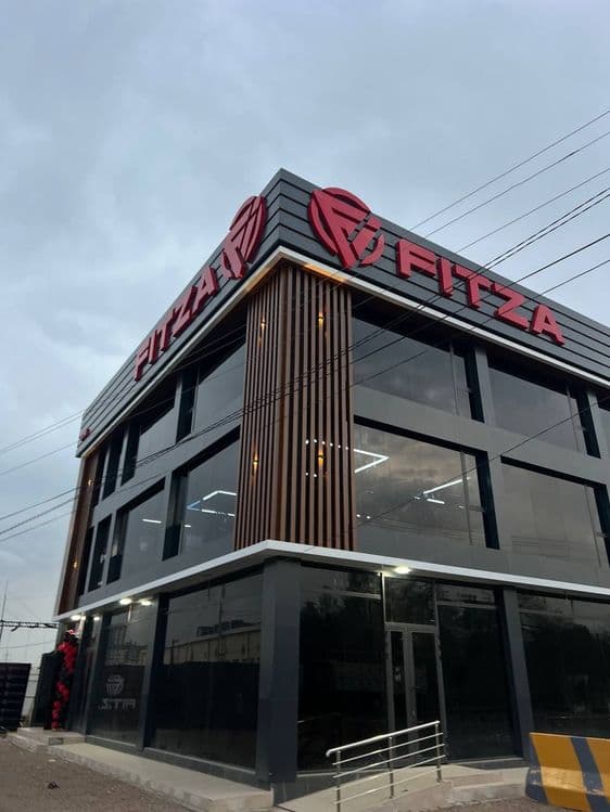 Ayolar va Erkaklar Trnajorniy fitness zaliga erkak /ayol trener kerak — 1