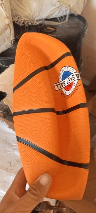 Valeybol,basketbol,gandbol. — 3