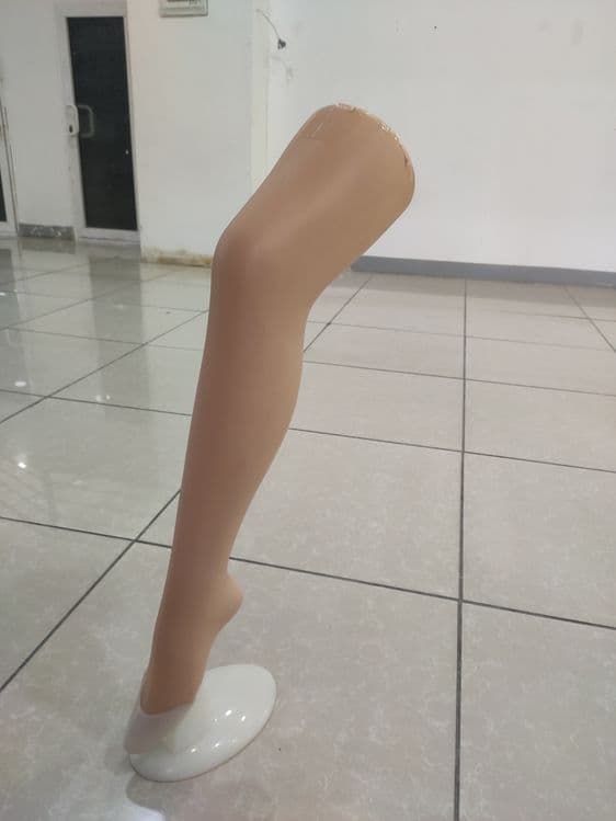 Ножки для продажи колготок — 1