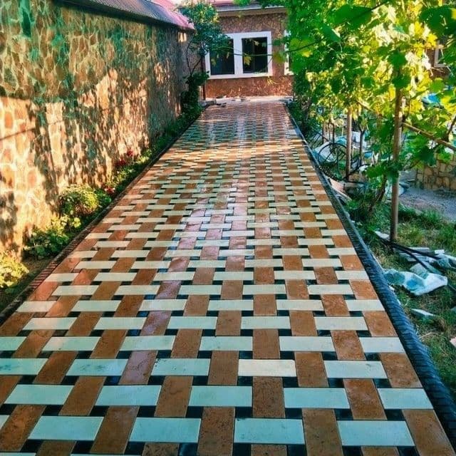 Burchatka terish xizmati-Toshkent bo'ylab — 1