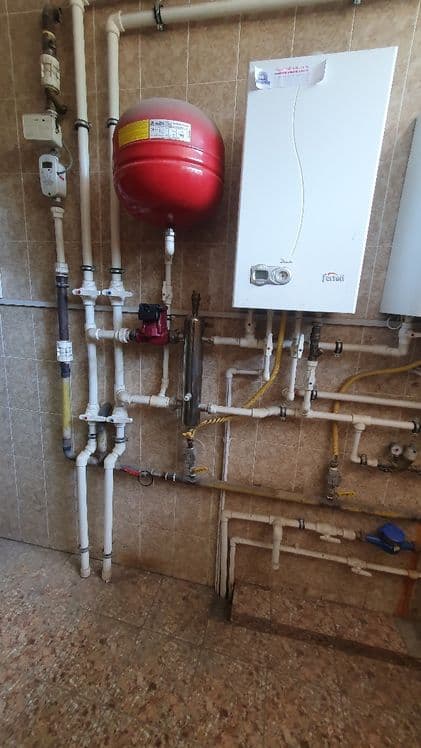 Услуги  сваршик  Газ Сварщик. Електрод Сварка Автоген Сварка  сваркачи — 3