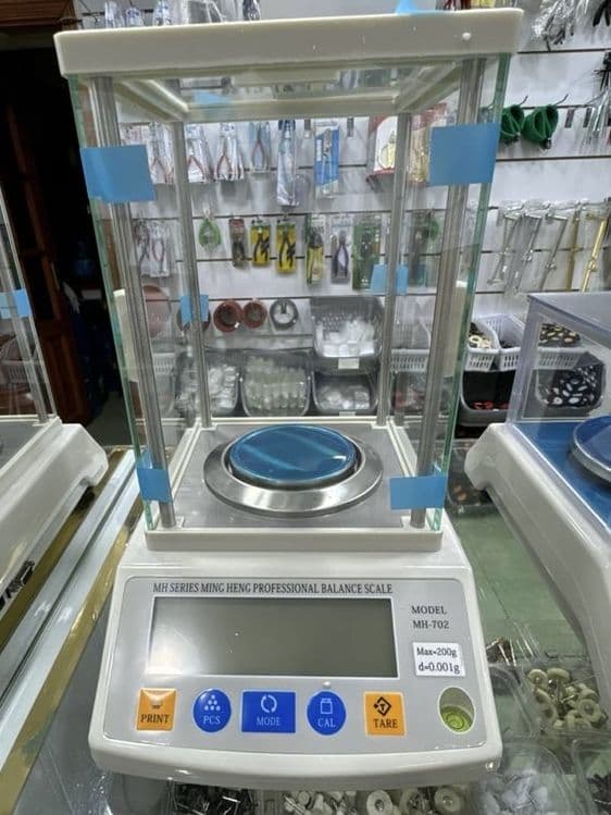Mh702 Tarozi0.001 — 1