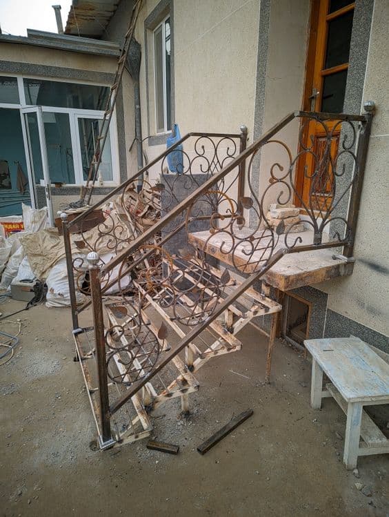 Elektro svarka  zina lesnitsa perila naves . Лестница аграждения — 8