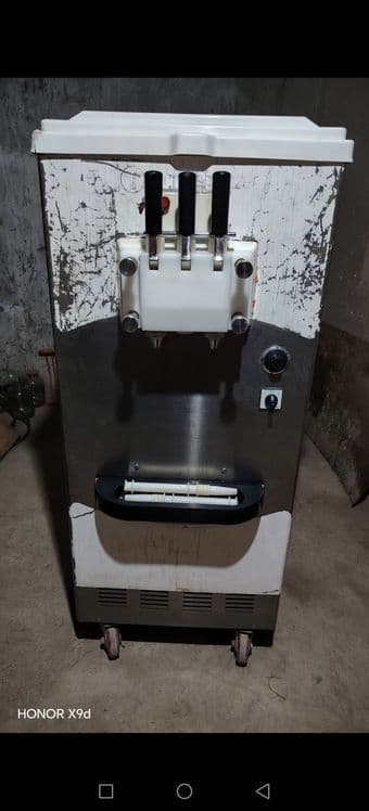 TECHNOFREZEER FR 220 ECO Muzqaymoq apparat — 1