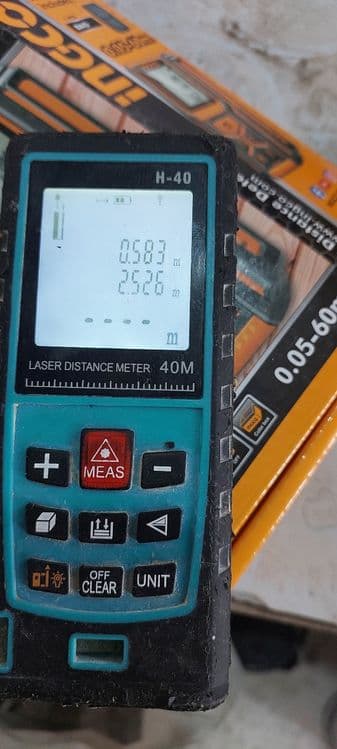 Makita оригенал лазерная рулетка — 1