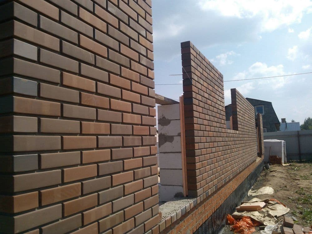 ЗаборГазаШлакаБлокФасадПодрашивкаОблицовочныйКирпичомКладкаБитонБалкон — 3