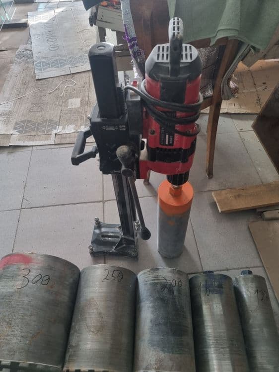 Devor teshish almazni rezka beton kesamiz eshik Ochish beton. Xizmati — 3