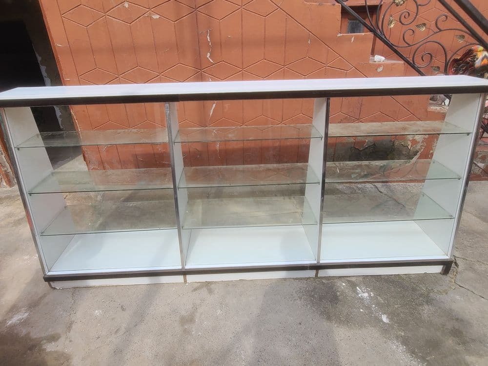 Vitrina mebel savdo uchun — 3