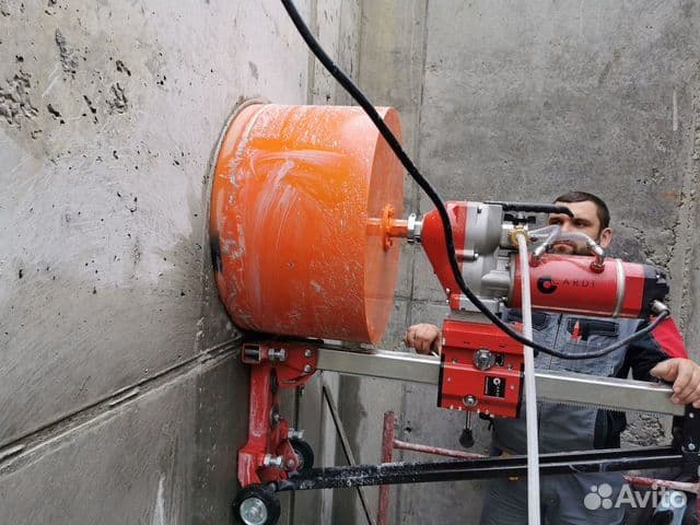 Beton,g'isht devor teshish.Алмазни сверление. — 3