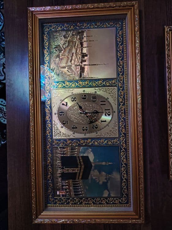 Soat devorga ilinadigan — 3