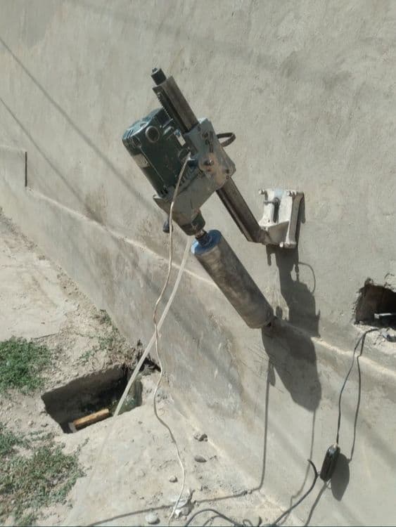 Almazniy bureniya Beton teshish xizmati — 1