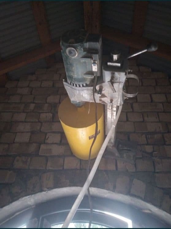 Almazniy bureniya Beton teshish xizmati — 2