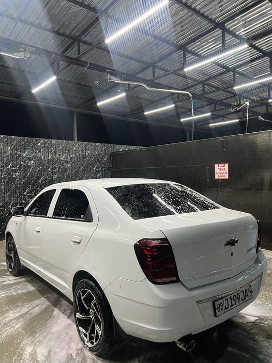 17diska balon bentley 215/60/17 — 1