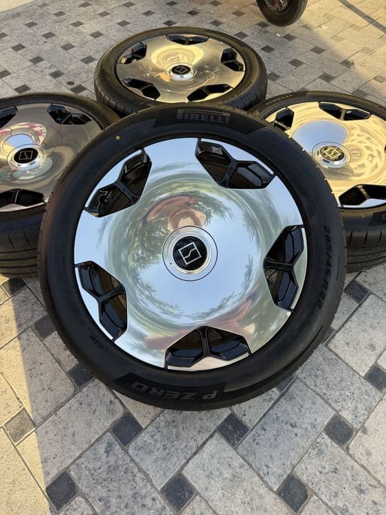 Zeekr X9 arginal 285/45/22 diska balon yengi treilerda kegan maasla — 1
