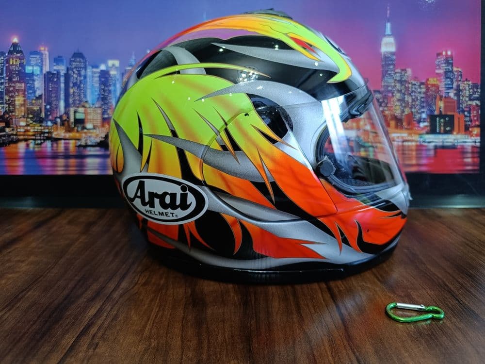 Мото шлем от Японского бренда ARAI QUANTUM e — 5