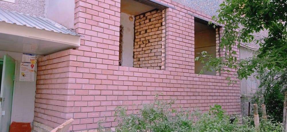 Balkonga g'isht teramiz. Kladka balkon.Керпичная кладка балканов — 2