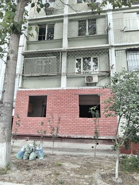 Balkonga g'isht teramiz. Kladka balkon. Керпичная кладка балконов — 1