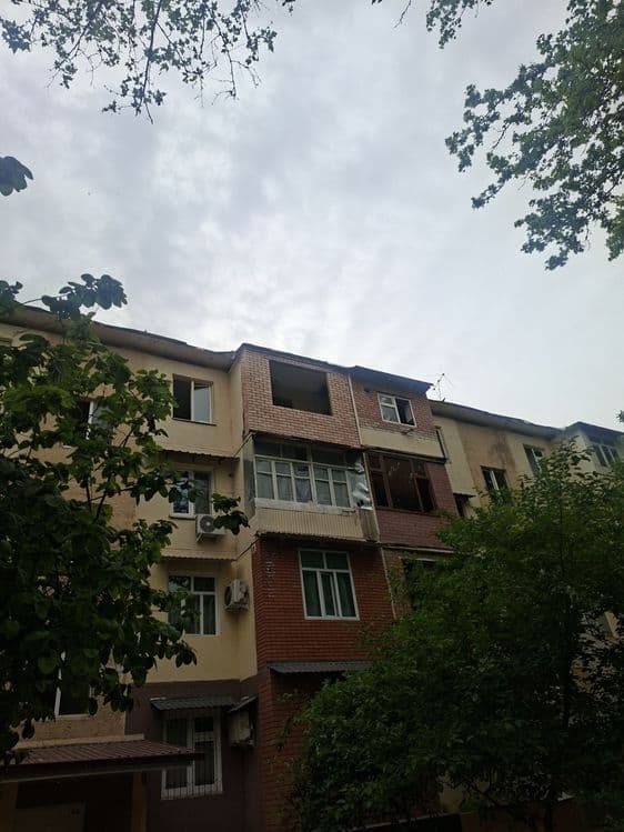 Balkonga g'isht teramiz. Kladka balkon. Керпичная кладка балконов — 4