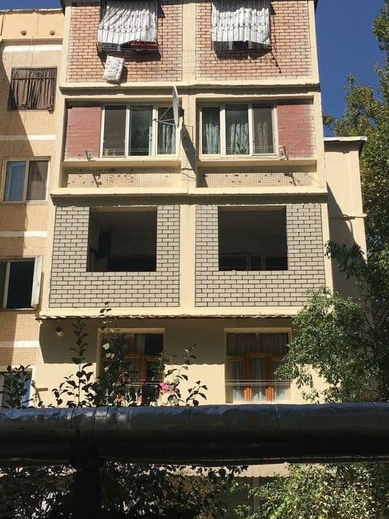 Balkonga g'isht teramiz. Kladka balkon. Керпичная кладка балконов — 4