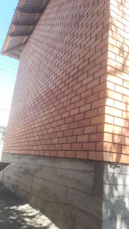 Balkonga g'isht teramiz. Kladka balkon. Керпичная кладка балконов — 7