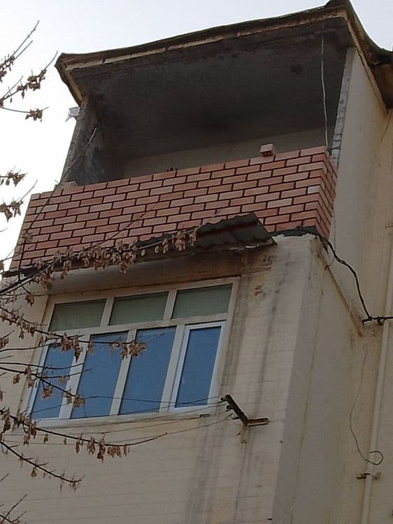 Balkonga g'isht teramiz.Kladka balkon .Керпичная кладка  балканов — 5