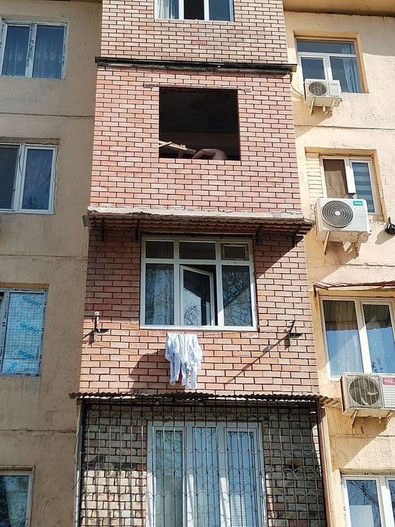 Balkonga g'isht teramiz.Kladka balkon .Керпичная кладка  балканов — 6