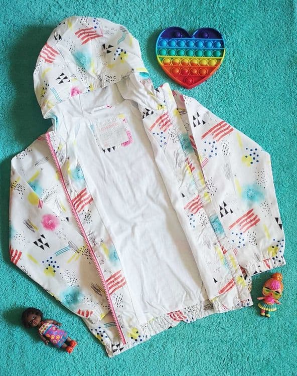 Куртка ветровка на 6-7  лет. — 2