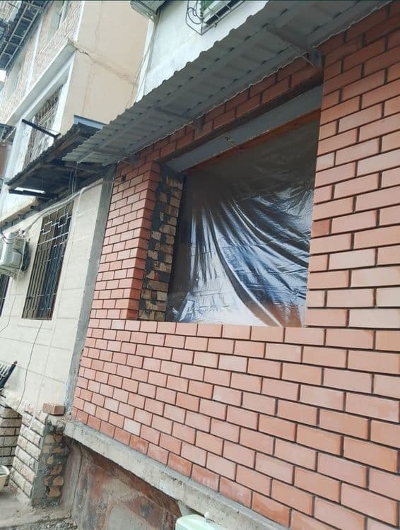 Кладка кирпича ремонт балконы установка решотки казирок — 1