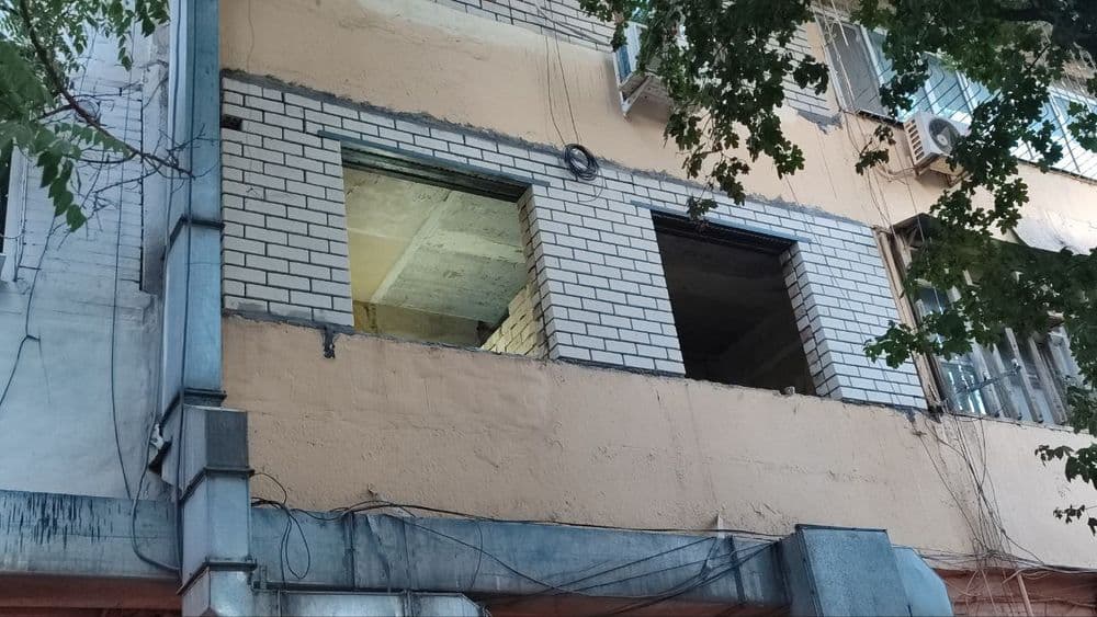 Balkonga g'isht teramiz. Kladka balkon. Керпичная кладка балконов — 6