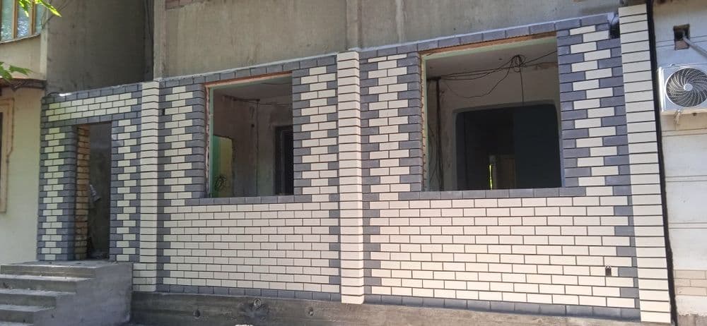 Balkonga g'isht teramiz.Kladka balkon .Керпичная кладка балканов — 4