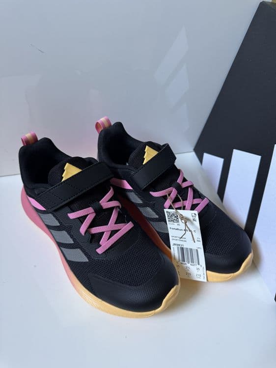 Кроссовки из Америки 35 размер Adidas original — 2